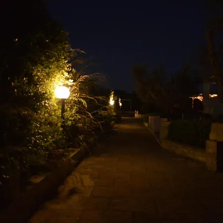 Il Monile - Authentic Salento Hospitality Near Отранто